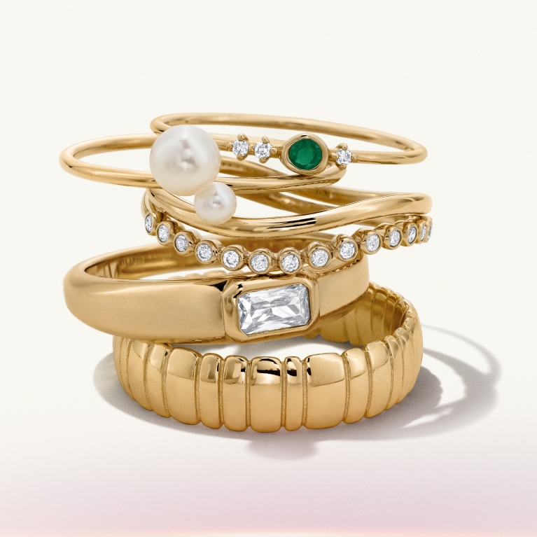 Summer Faves. Under  $250. Shop Now.