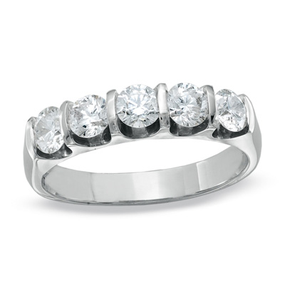 Diamond Engagement Ring Settings And Setting Styles Zales A Bar Setting Leaves The Diamond Exposed On Two Sides And Can Have Decorative Effect As Well