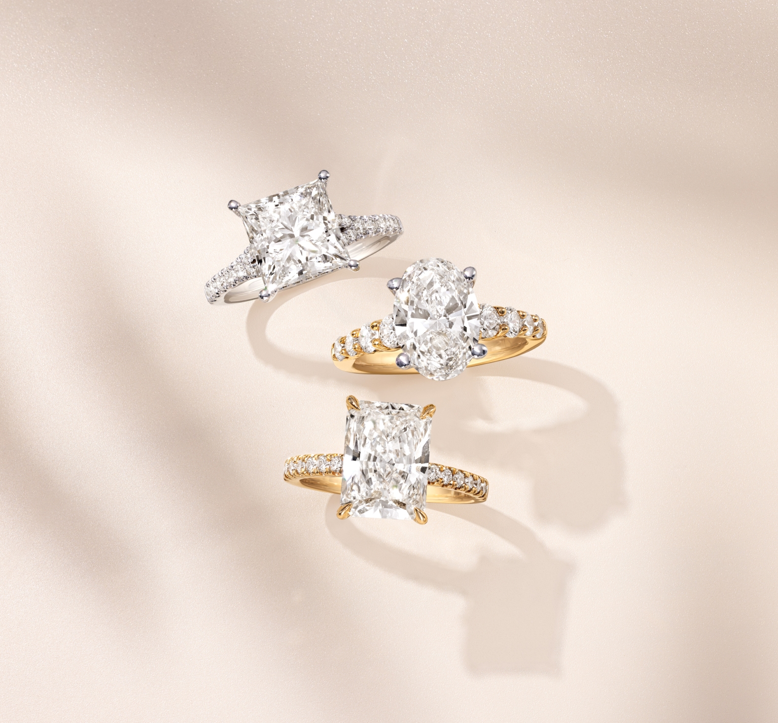 1-3/4 CT. T.W. Certified Pear-Shaped Lab-Grown Diamond Frame