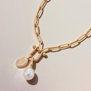 Fashion Charms