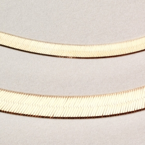 Herringbone Chains
